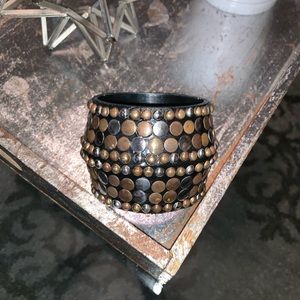 Chunky bangle bracelet
